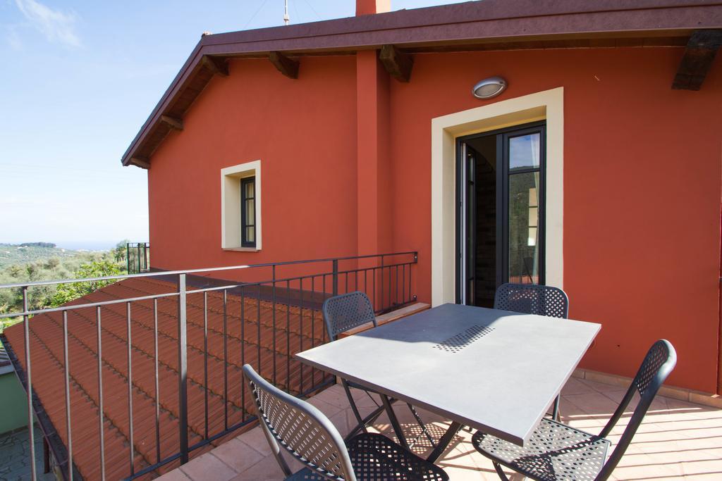 Agriturismo Ada Musso Ss Diano Borello Rom bilde