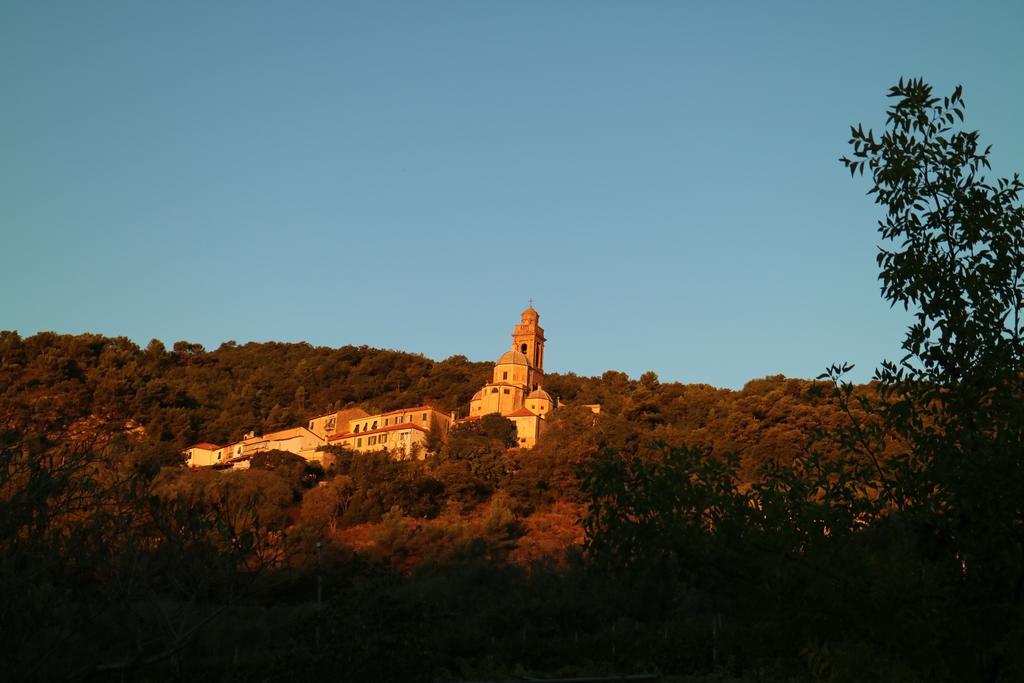 Agriturismo Ada Musso Ss Diano Borello Eksteriør bilde