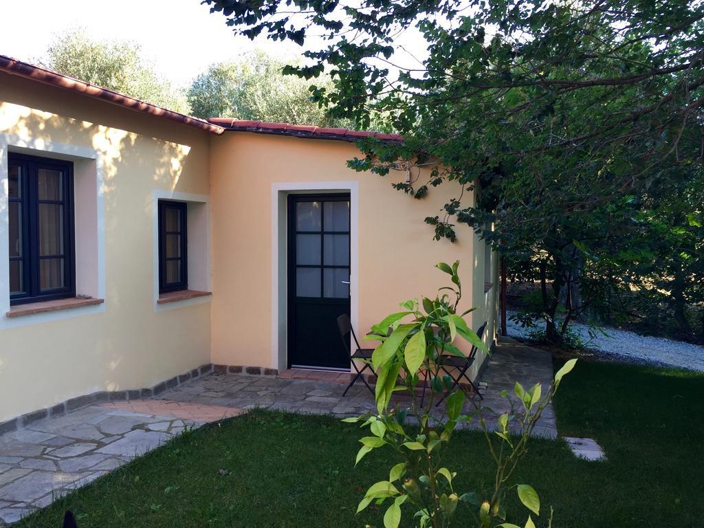 Agriturismo Ada Musso Ss Diano Borello Eksteriør bilde